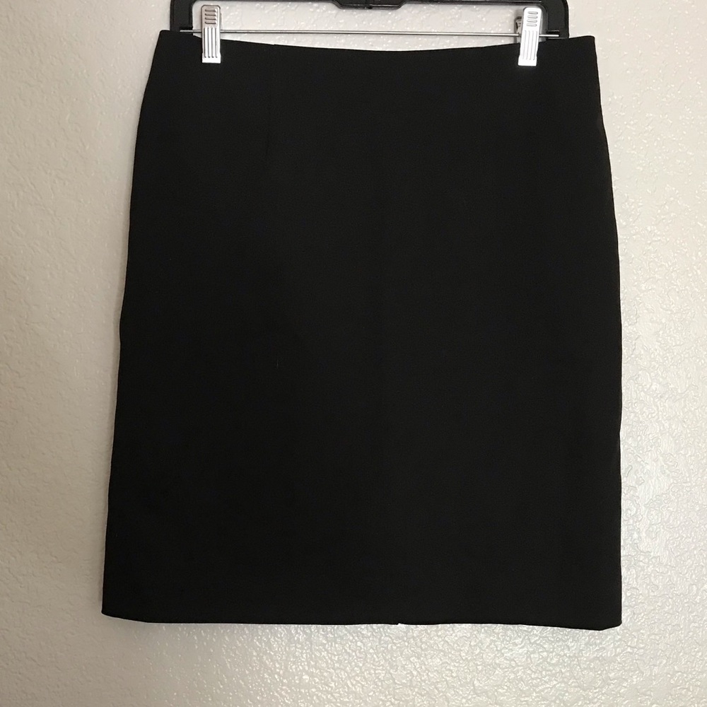 Black skirt